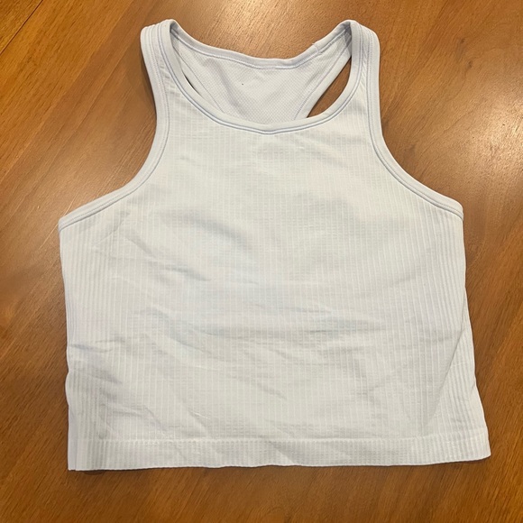 Lululemon crop top size 8 - Picture 1 of 3